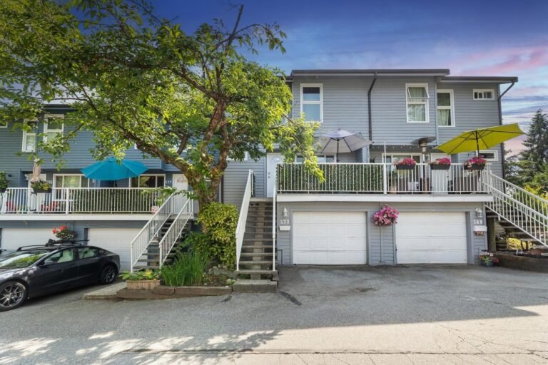 573 Carlsen Place